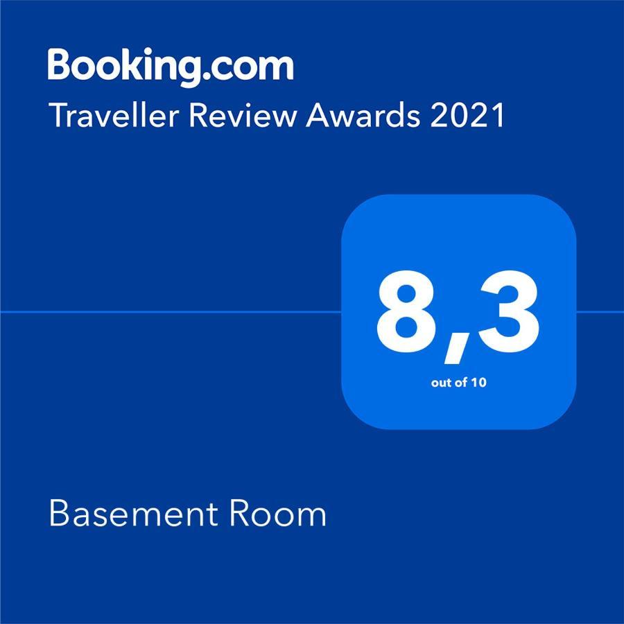 Basement Room Monchengladbach Bagian luar foto
